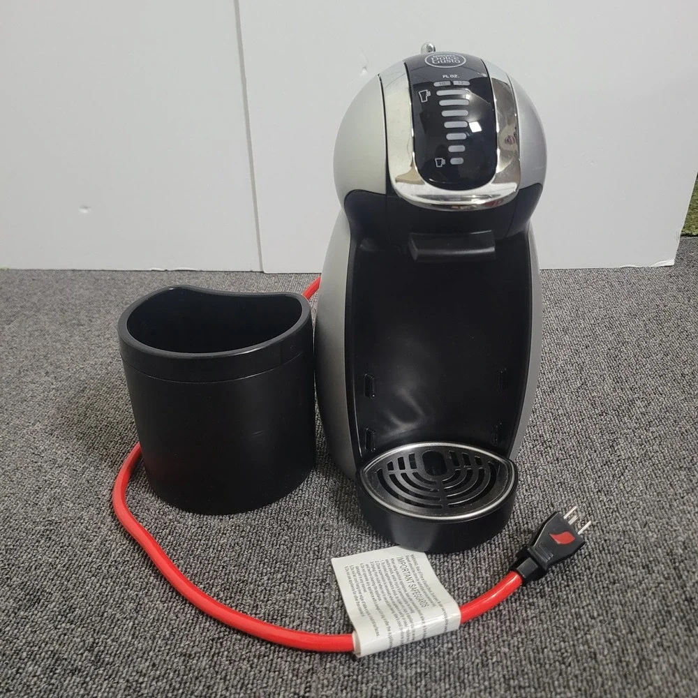 Nescafe OS Genio 2 Coffee Machine Silver Black Pod Espresso Maker 120V